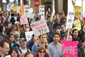 Occupy_Oakland_99_Percent_signs