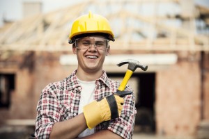 Construction-worker-with-hammer-iStock_000020830881_Medium